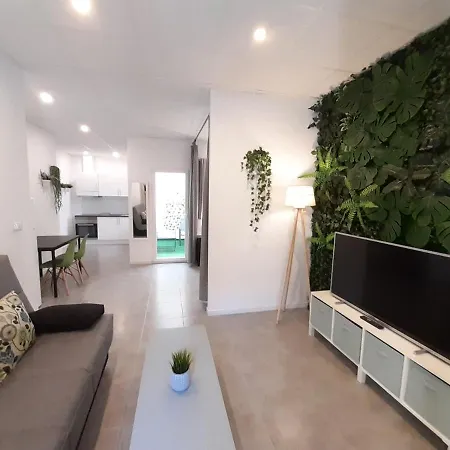 Tropical Garden Apartment Alicante